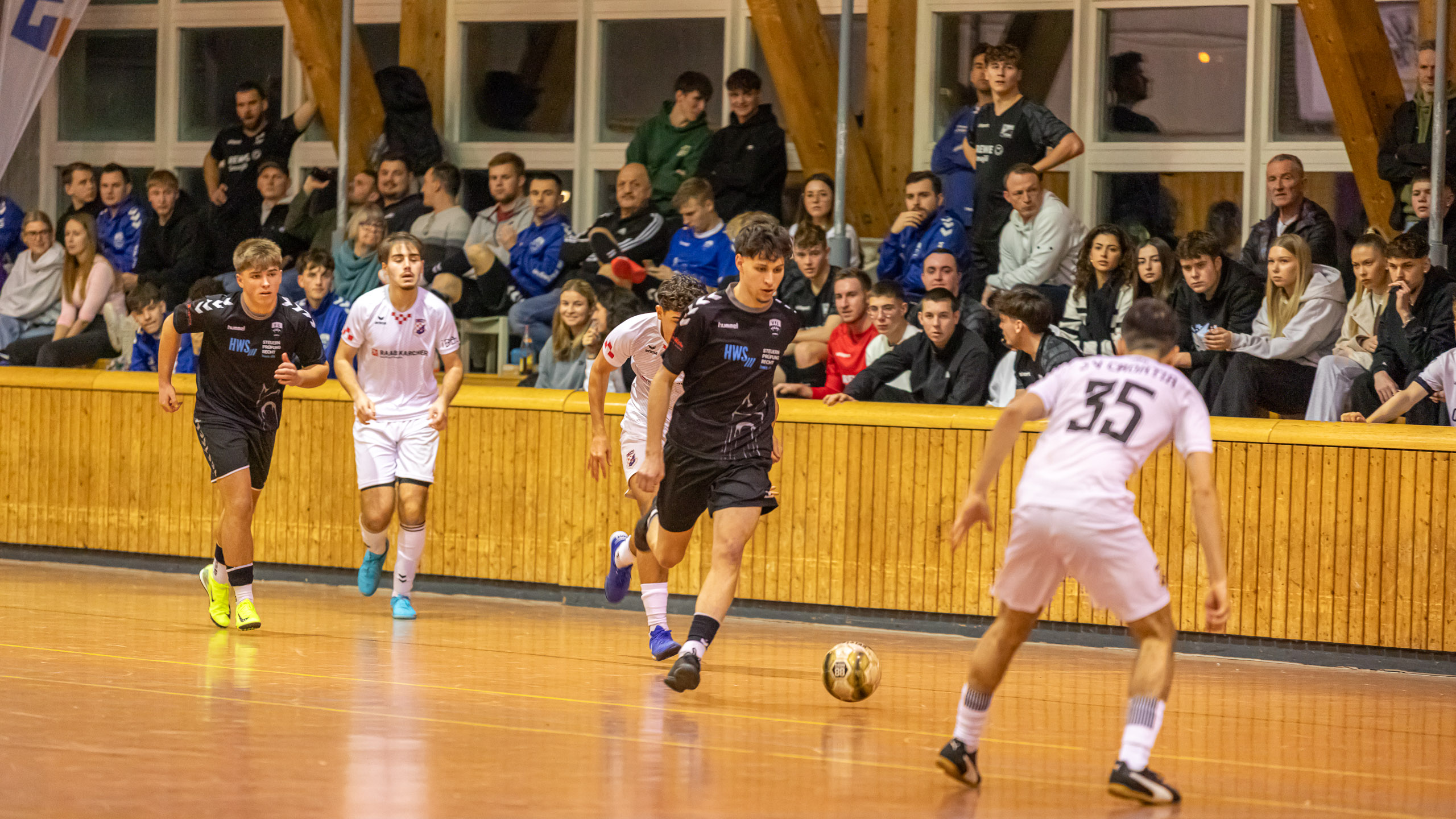 20250118174130 RD4 9568